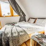 Góralski Przystanek Jacuzzi&sauna - Dom Dla 17 Osób *