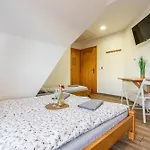 Goralski Przystanek Jacuzzi & Sauna - Dom Dla 17 Osob *