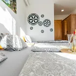 Góralski Przystanek Jacuzzi&sauna - Dom Dla 17 Osób Chalé