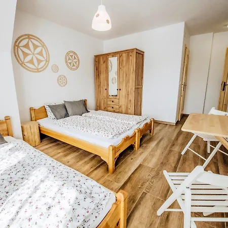 Goralski Przystanek Dom Dla Max 17 Osob Z Sauna I Balia Z Funkcja Jacuzzi Holiday home *