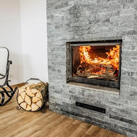 Goralski Przystanek Jacuzzi & Sauna - Dom Dla 17 Osob シャレー