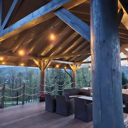 Domek alpejski Góralski Przystanek Jacuzzi&sauna - Dom Dla 17 Osób