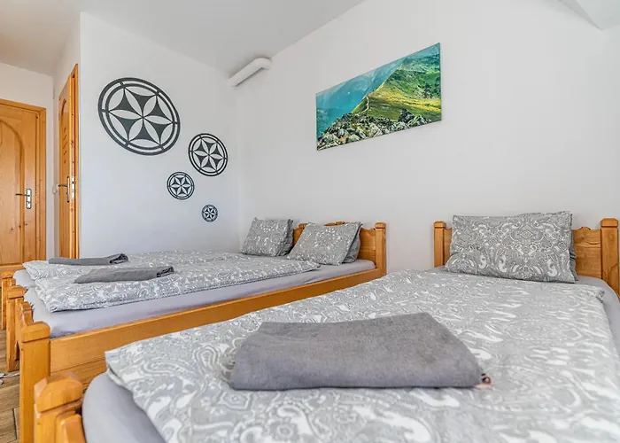 Góralski Przystanek Jacuzzi&sauna - Dom Dla 17 Osób Domek alpejski *