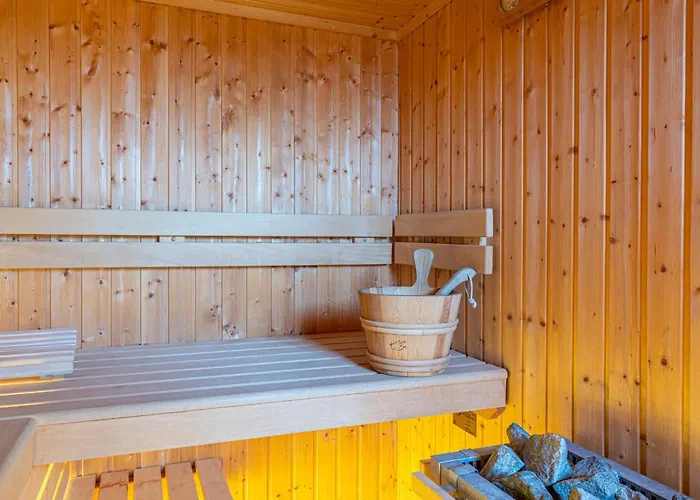 Góralski Przystanek Jacuzzi&sauna - Dom Dla 17 Osób Domek alpejski *